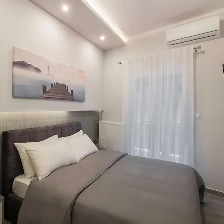 Apartment Flow - White Tower Two Bedroom