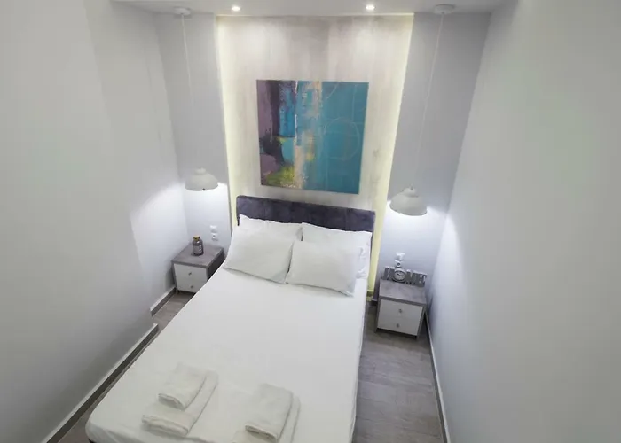 Flow - White Tower Two Bedroom