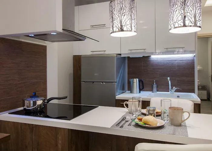 Flow - White Tower Two Bedroom